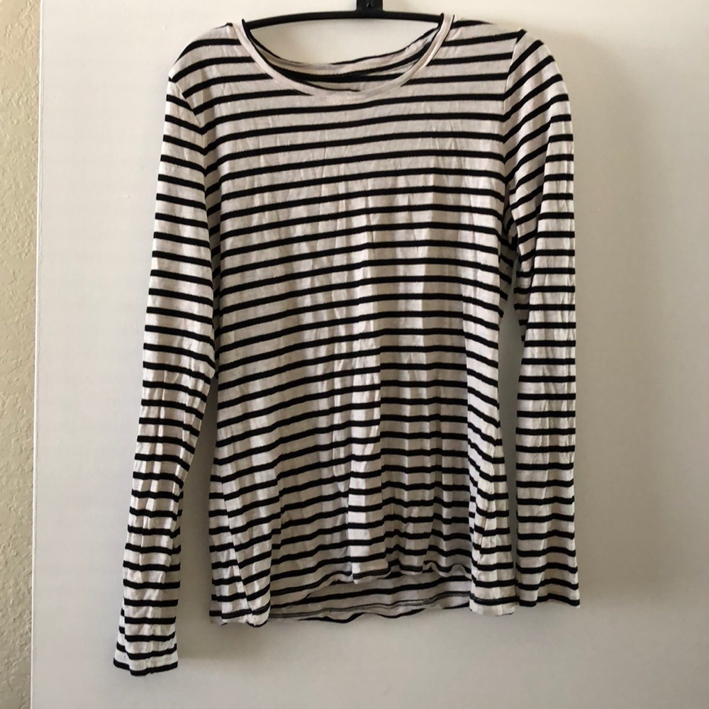 Apt. 9 Black and White Top